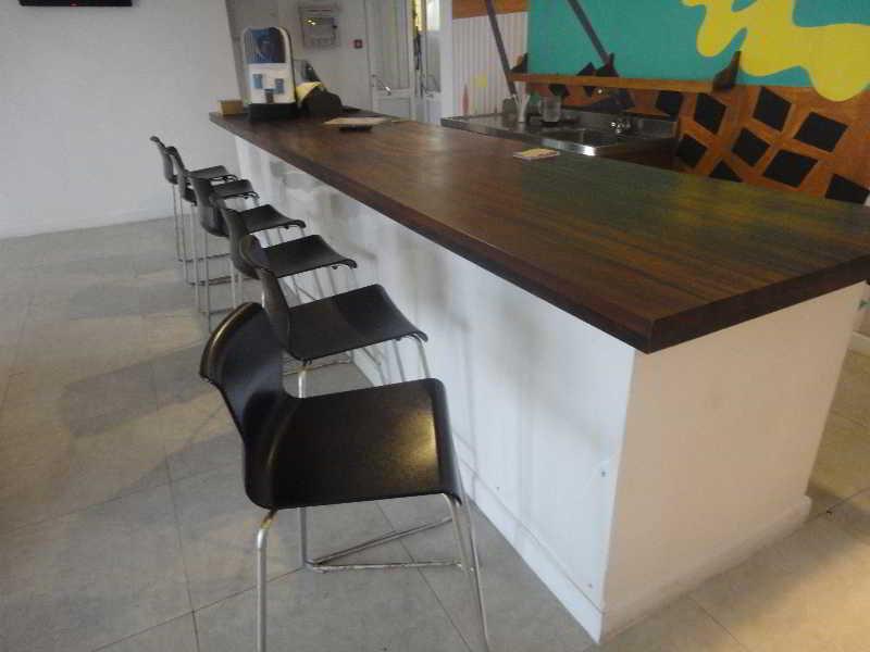 Hotel J 尼甘布 外观 照片